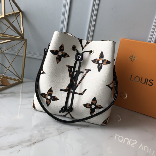 Replica Louis Vuitton NeoNoe Monogram Giant Jungle M44679 White Replica Handbags Louis Vuitton Neonoe