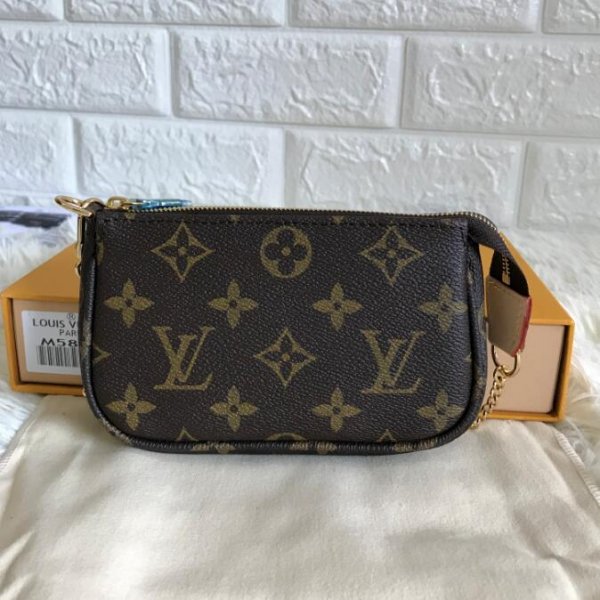 Replica Louis Vuitton Monogram MINI POCHETTE M58009 ACCESSOIRES Replica Handbags Louis Vuitton Pochette