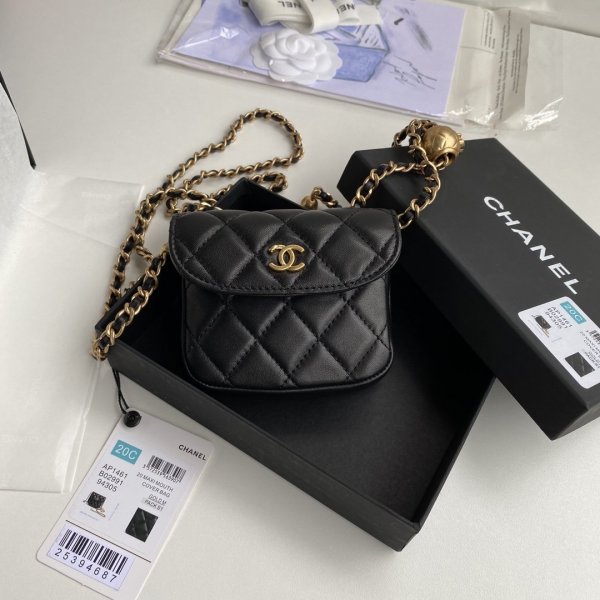 Replica CC Lambskin Waist Black Bags AS1461 High Quality Replica Handbags Ch 