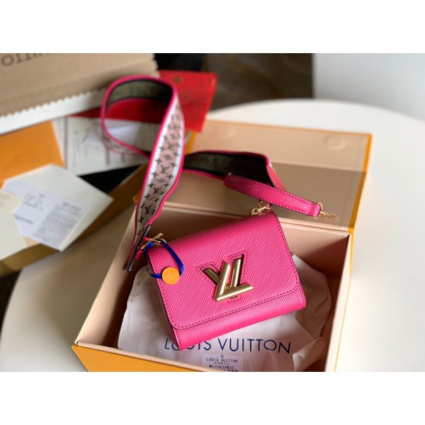 Louis Vuitton M57063 Best Twist PM Epi Leather Agathe Rose Pink Replica Handbags Louis Vuitton SpeedyTwist