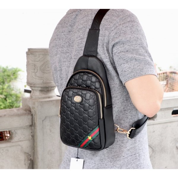 Designer Gucci Mens Casual chest 2315 Black bag Replica Handbags Gucci G Men Bag