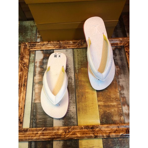 Louis Vuitton Beach Slippers 006 Replica Luxury Shoes LV