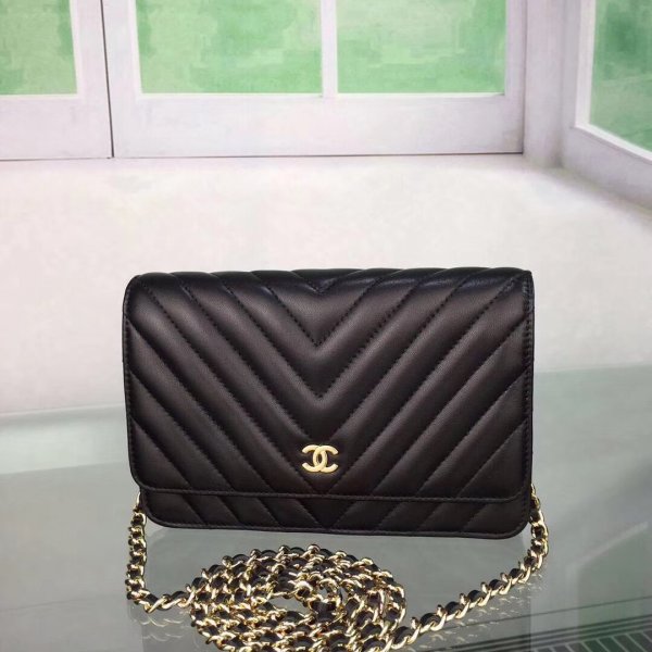 Top Quality CC Lambskin Woc V Replica Handbags Ch 