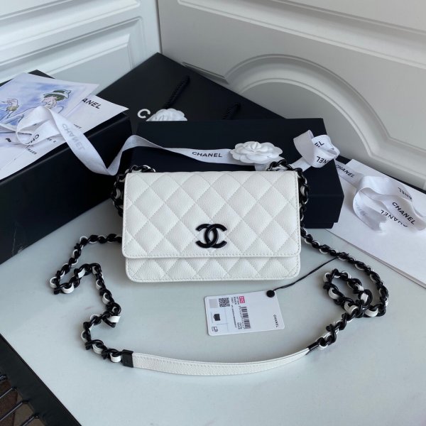 Best Replica CC Woc AP1954 White Replica Handbags Ch 