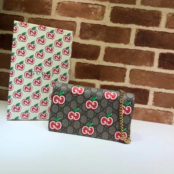 Gucci Wholesale Chain card case wallet with GG apple print Replica Handbags Gucci G Wallets