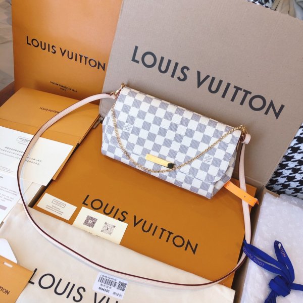 High Quality Louis Vuitton Damier Azur Canvas Favorite PM N41277 Replica Handbags Louis Vuitton Pochette