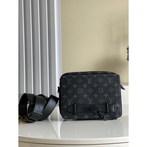 Louis Vuitton Replica Steamer Messenger Monogram Eclipse Canvas M45585 Replica Handbags Louis Vuitton Messenger