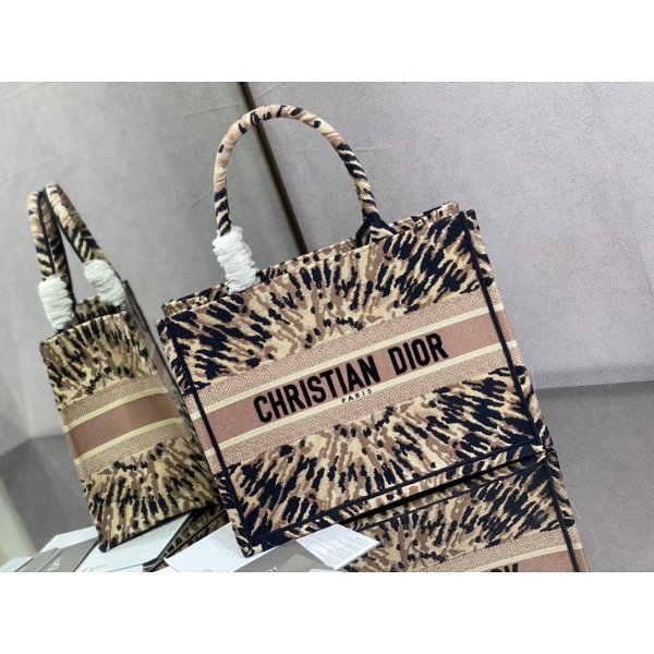 Designer Bag Replica for Dior CD Book Tote Small Replica Handbags Dior Book