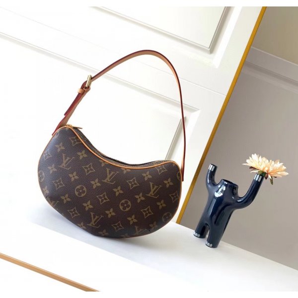 Louis Vuitton 7 Star Pochette Croissant Monogram M51510 Bag Replica Handbags Louis Vuitton Pochette