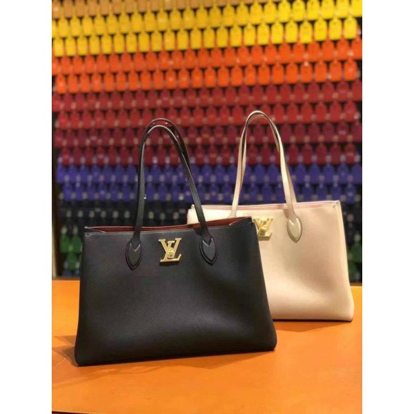 1:1 Quality Louis Vuitton Lockme Shopper Lockme M57345 Leather Bag Replica Handbags Louis Vuitton Lockme