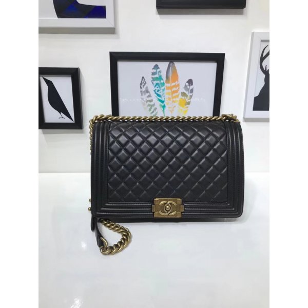 Fake CC Lambskin Le Boy 28 cm Cheap Mall High Quality Bags Replica Handbags Ch 