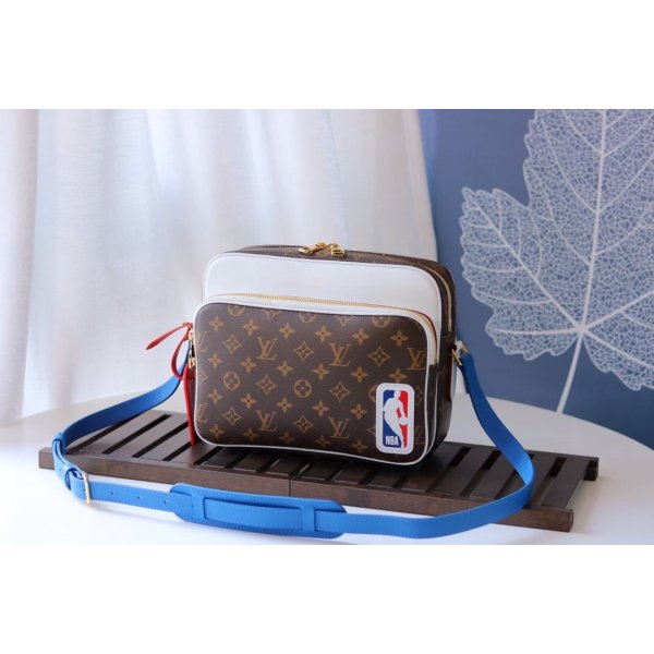 Louis Vuitton Replicas NBA Nil Messenger Monogram M45584 Replica Handbags Louis Vuitton Monogram
