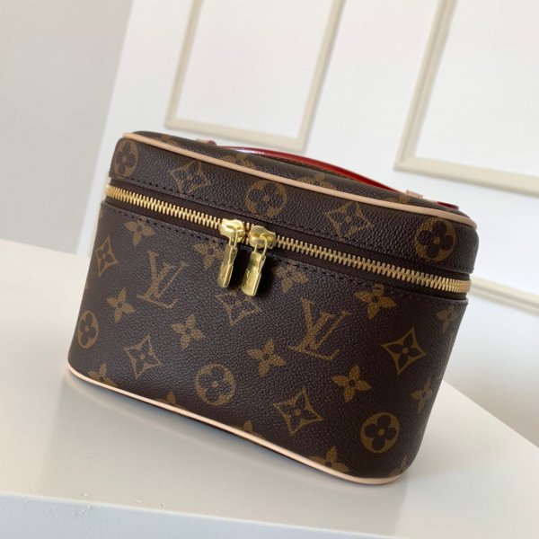 Cheap Louis Vuitton Nice Mini Monogram Canvas M44495 Brown Replica Handbags Louis Vuitton Monogram