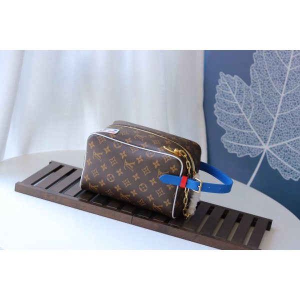 Louis Vuitton Replicas NBA Joint Series NIL Soft Trunk M85149 Walllet Replica Handbags Louis Vuitton Soft