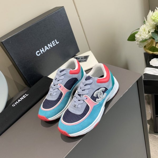 Best quality Chanel Couple sneakers 014 Replica Luxury Shoes Ch