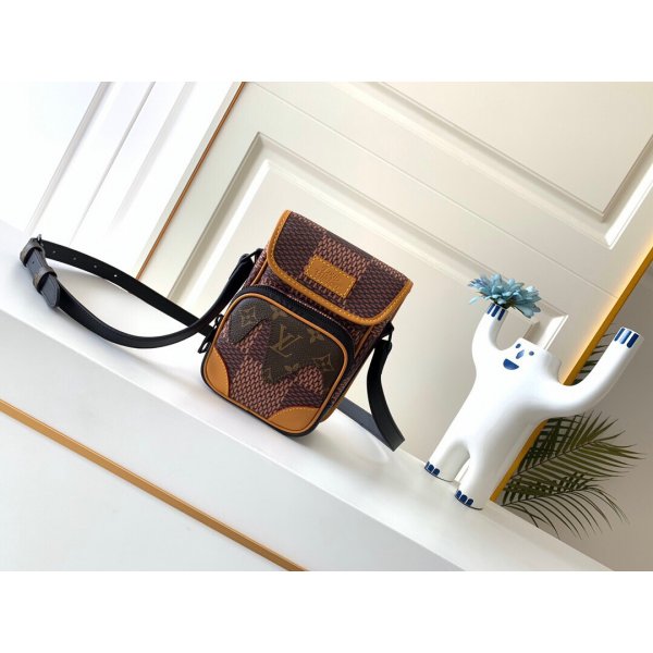 Replica Louis Vuitton M45342 purse Replica Handbags Louis Vuitton New Bags