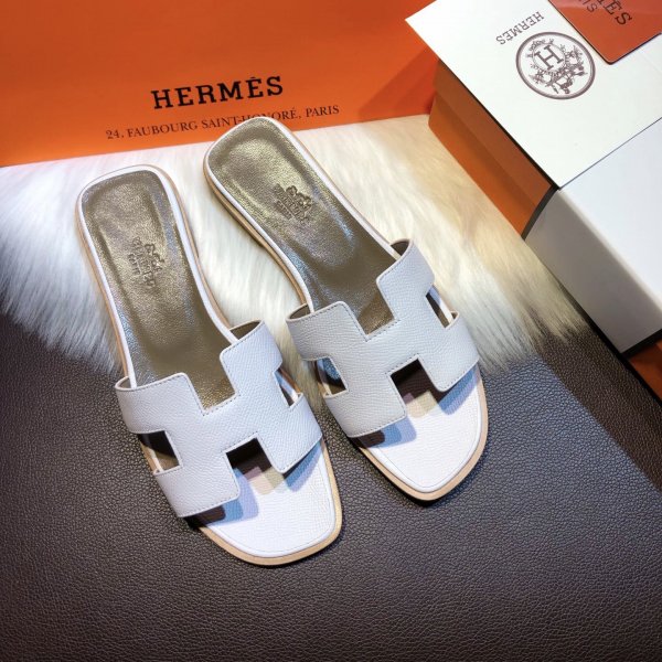 Hermes Womens Flats Slippers 009 Replica Luxury Shoes Hermes