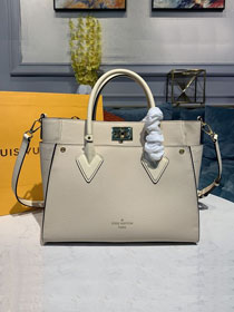 2020 louis vuitton original calfskin on my side tote bag M53826 beige