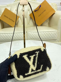 2021 louis vuitton original monogram shearling camera bag M68599 black
