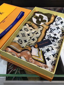 2020 louis vuitton top quality cashmere scarf L542 khaki