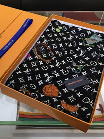 2020 louis vuitton top quality cashmere scarf L546 black