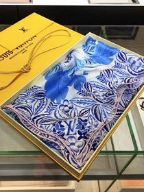 2020 louis vuitton top quality silk scarf L516 blue