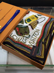 2020 louis vuitton top quality silk scarf L518 white