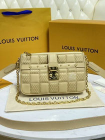2021 Louis vuitton original lambskin pochette troca M59048 beige