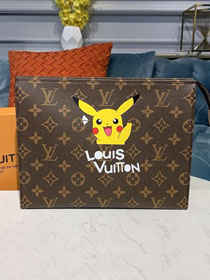 Louis Vuitton monogram canvas toiletry pouch 26 M47542