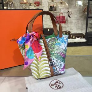 Replica Hermes Picotin LockDesigner Discreet