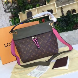 Replica Louis Vuitton TUILERIES BESACEDesigner Discreet