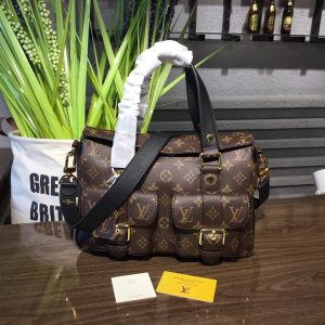 Replica LOUIS VUITTON Manhattan BagDesigner Discreet