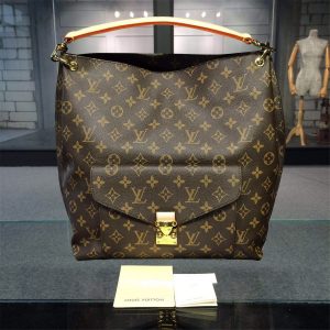 Replica Louis Vuitton Metis MonogramDesigner Discreet