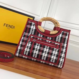 Replica Fendi Kani BagDesigner Discreet