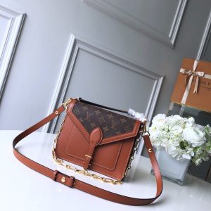 Replica LOUIS VUITTON Metis BagDesigner Discreet