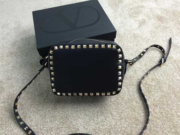 Replica Valentino Garavani Cross Body Bag VO1927 Black Valentino Garavani Cross Body Bag VO1927 Black