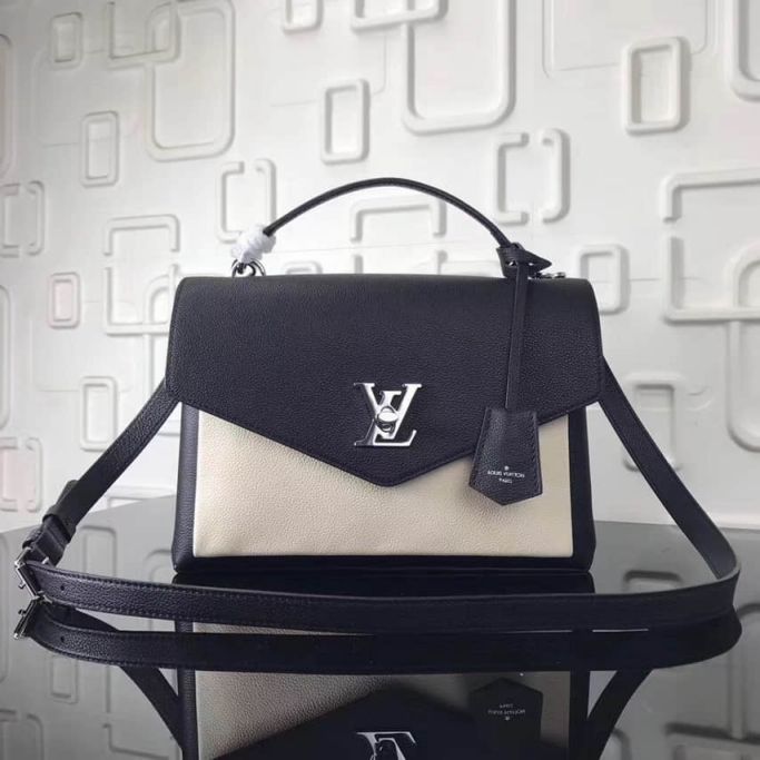 Replica LV Shoulder Bags M54878 My LockMe
