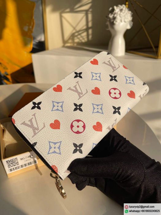 Replica Louis Vuitton M57491 Game On Zippy Wallets