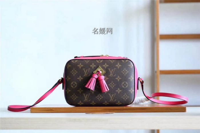 Replica LV Shoulder Bags Saintonge Crossbody M43557