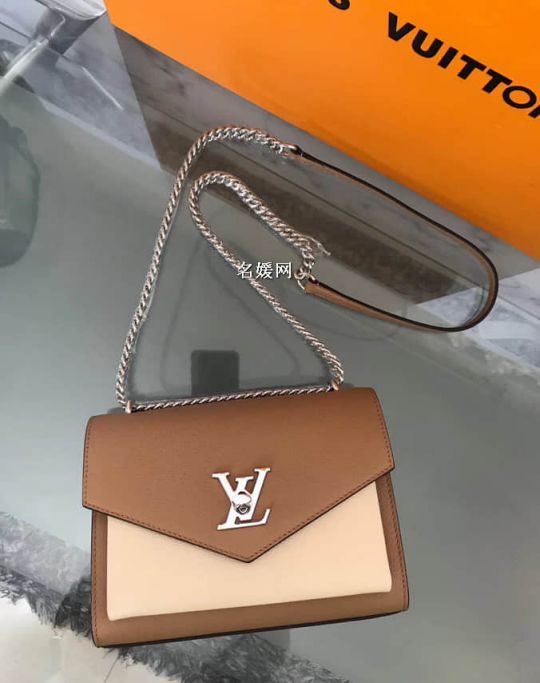 Replica LV Shoulder Bags Mylockme BB Crossbody M51424