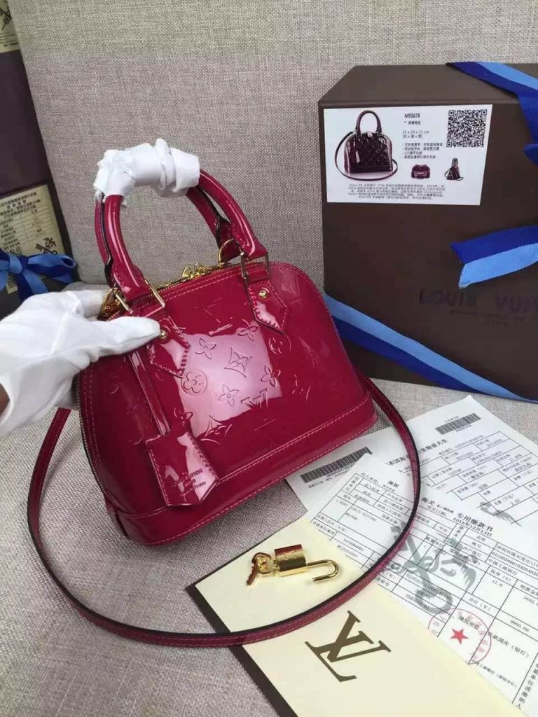 Replica LV Shoulder Bags M917 71LV