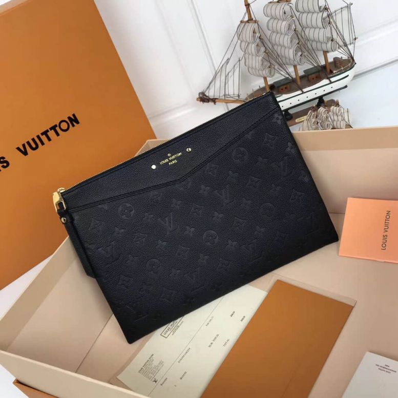 Replica LV Clutch Bags 18 Daily M62937