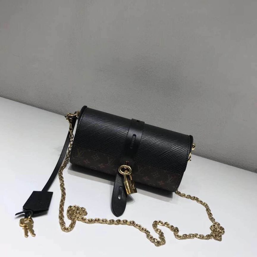 Replica LV Shoulder Bags 18 Glasses Case On ChainM43903