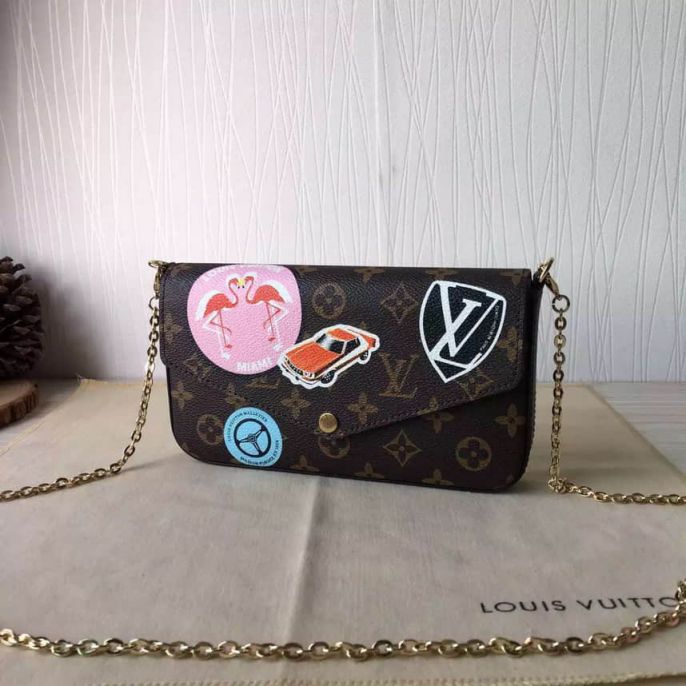 Replica LV Shoulder Bags FELICIE Crossbody On Chain M61245