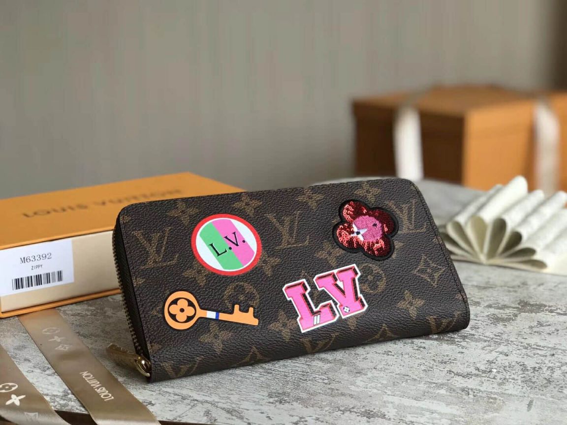 Replica LV Wallets Zip M63392