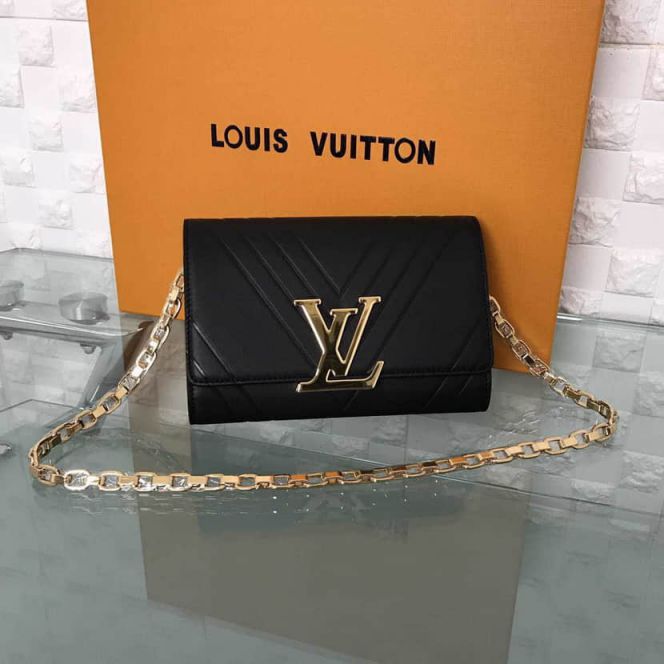 Replica LV Shoulder Bags POCHETTE LOU*SE GM On Chain M54113