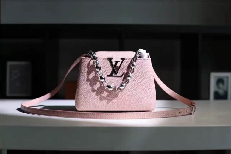 Replica LV Shoulder Bags CAPUCINES MINI CHAIN M42935