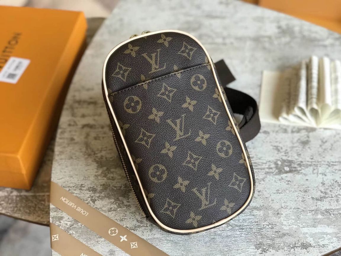 Replica LV Waist Bags GeronimosM51870