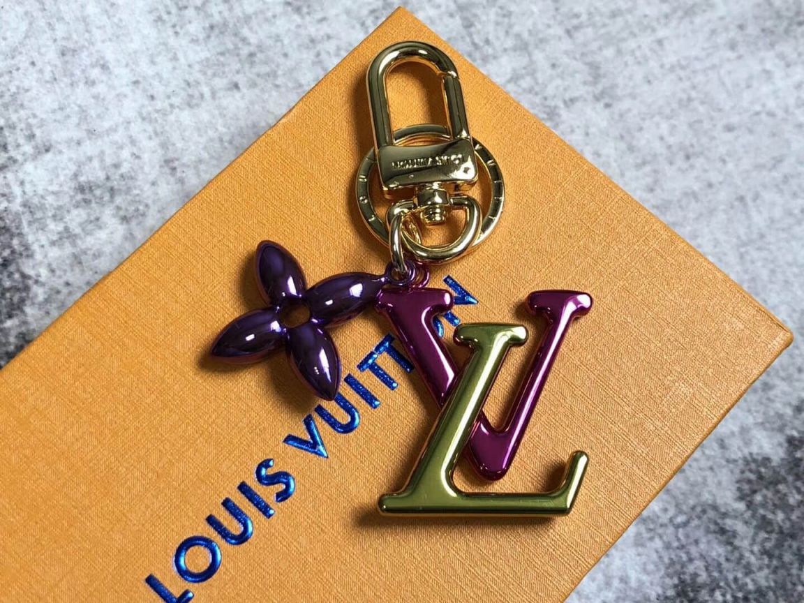 Replica LV New Wave M63749