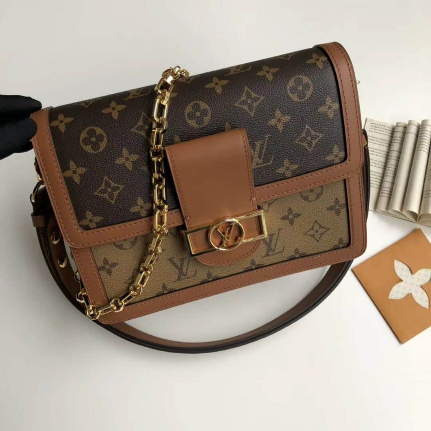 Replica LV Shoulder Bags 19 DAUPHINE Messenger Bag Crossbody M44391